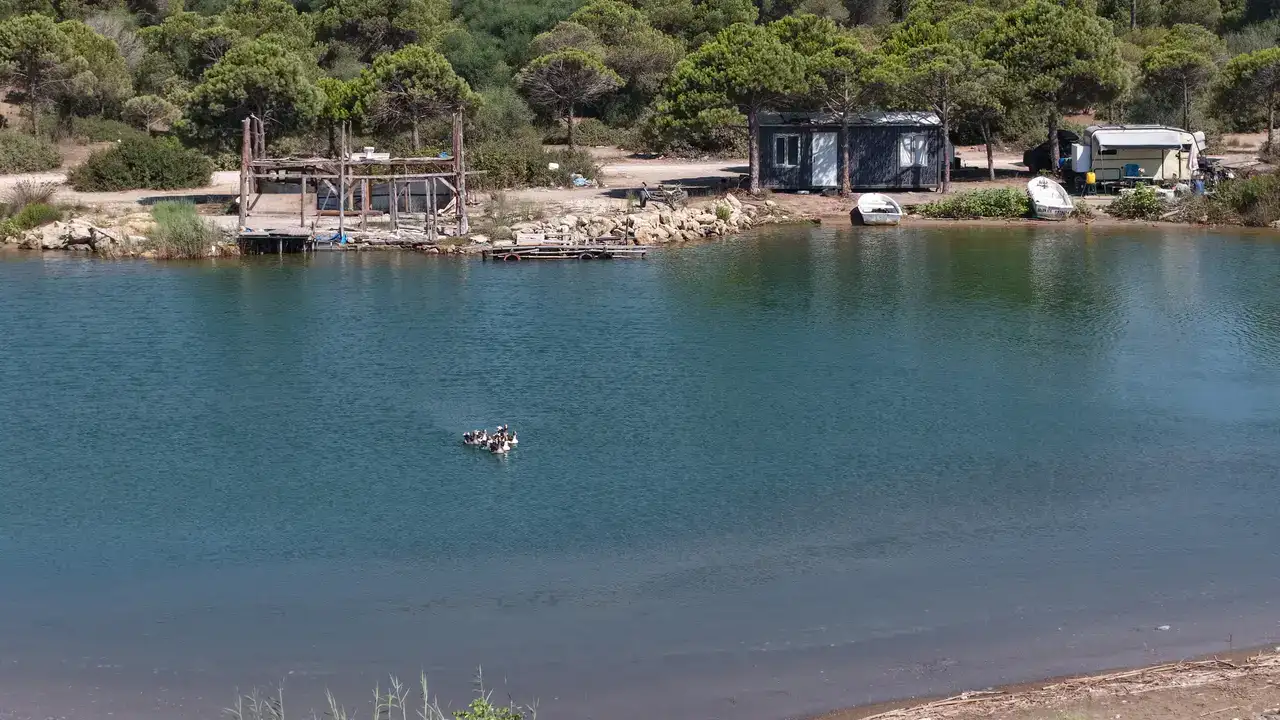 Aksu Kumköy'de Özel Plajlı Kaçak Yapılar Yıkılacak 4